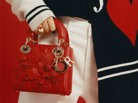 china lover's day pink lady dior|Buyers love Dior Valentine’s Day bags in WeChat campaign.